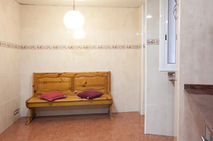 The Loft Hostel Barcelona 0*,